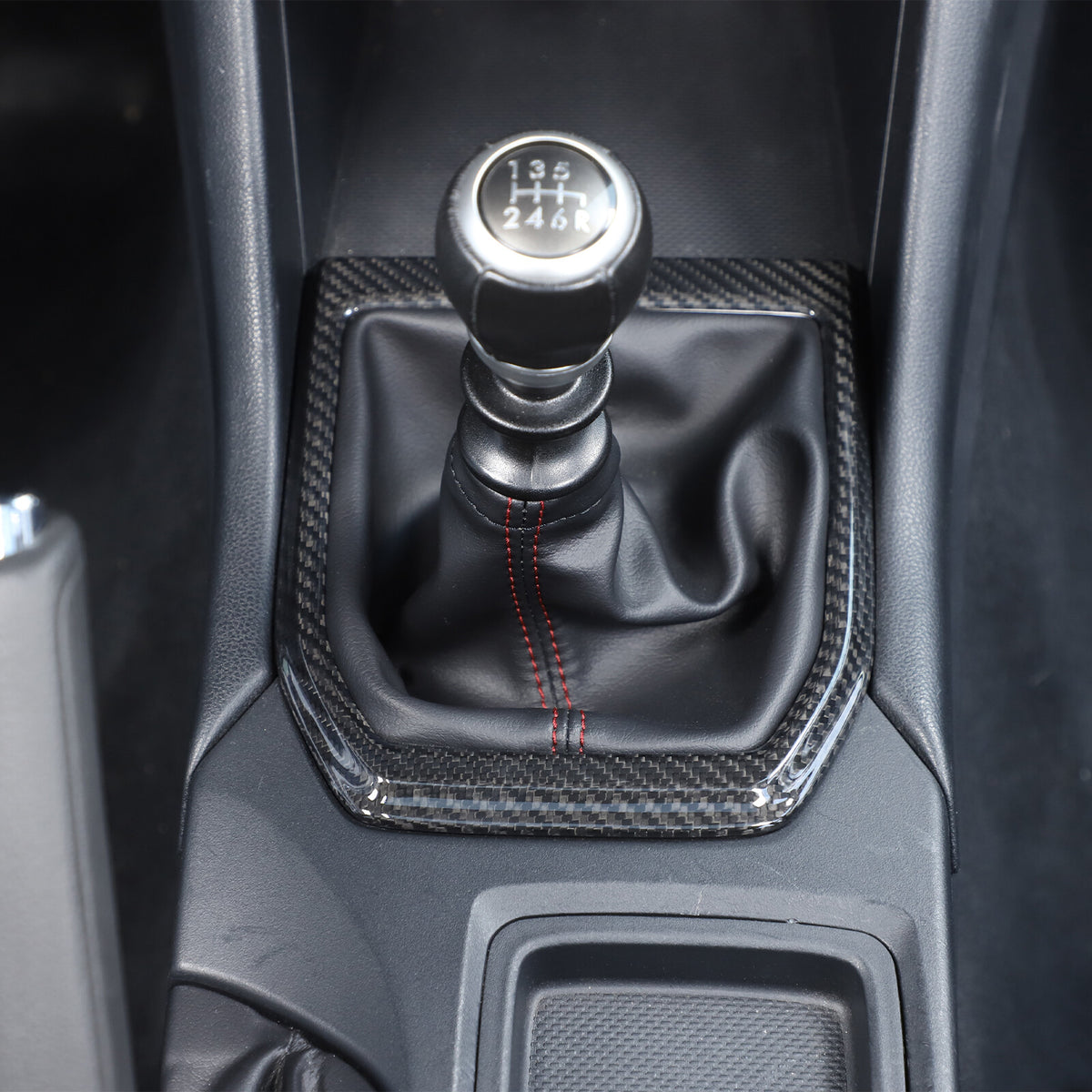 Real Carbon fiber Center Gear Shift Panel trim Cover for Subaru WRX VB MT 22+ 8