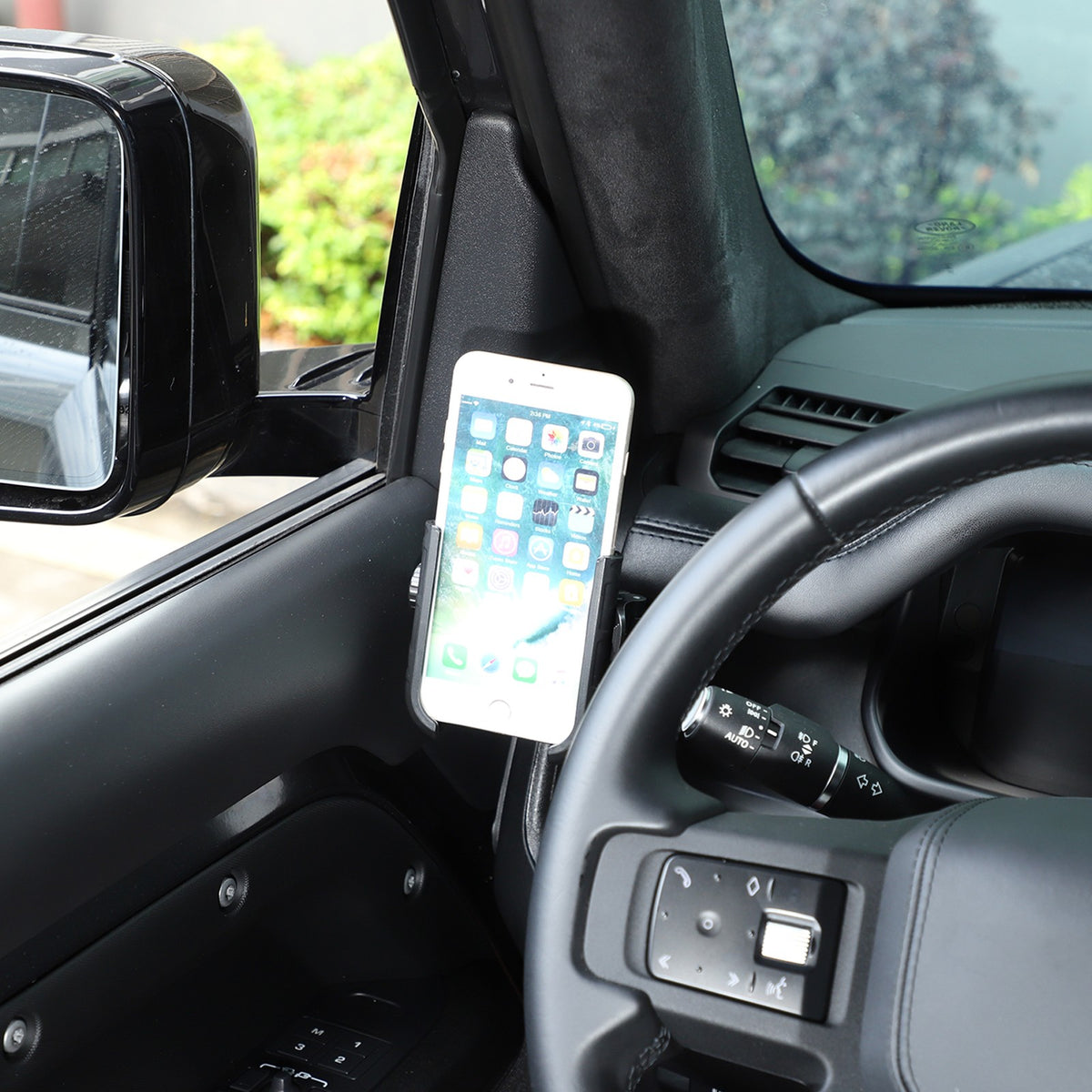 Driver Side Dashboard Phone Holder Bracket For Land Rover Defender L663 2022 17
