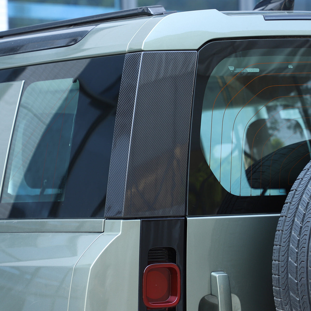Real Carbon Fiber Rear Tailgate Window Pillar Cover Trim For LR Defender 20-24 13