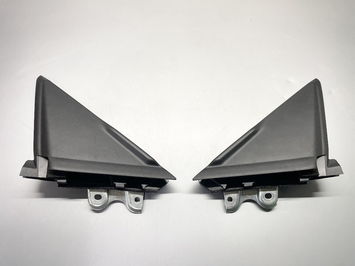 NIssan Genuine R35 GT-R CORNER PIECE, FRONT DOOR Left & Right Set OEM 5