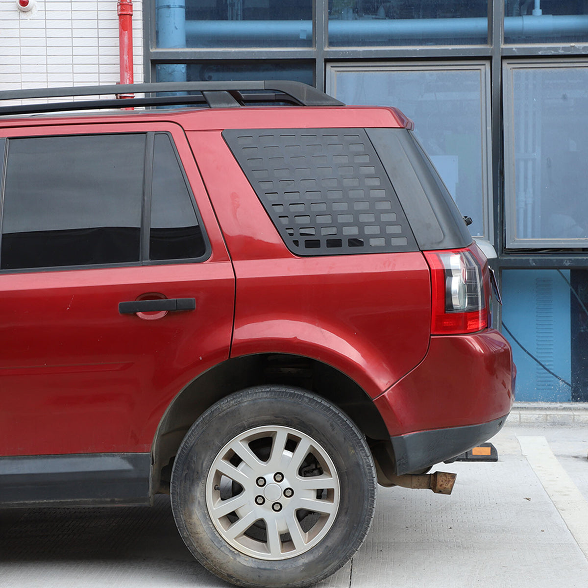 Alloy Tailgate side window honeycomb panel Trim For LR Freelander 2 LR2 07-15 15
