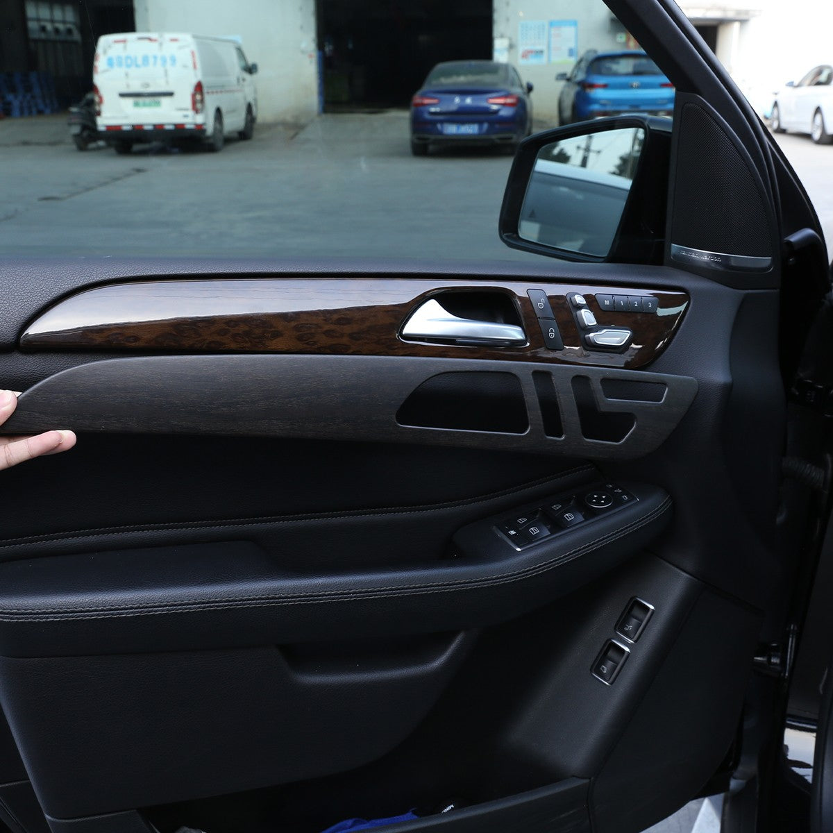 Wood Grain Door Panel Trim For Benz ML W166/GLE W166/GLS/X166/GL X164 13-19 US 3