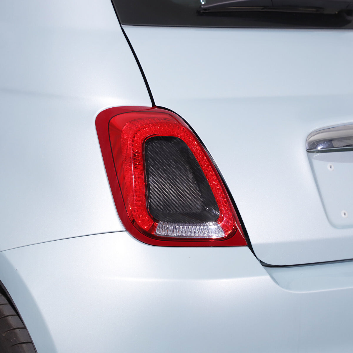 Real Carbon Fiber Rear Tail Light Panel Trim for Fiat 500 Abarth 595 695 16+ 10