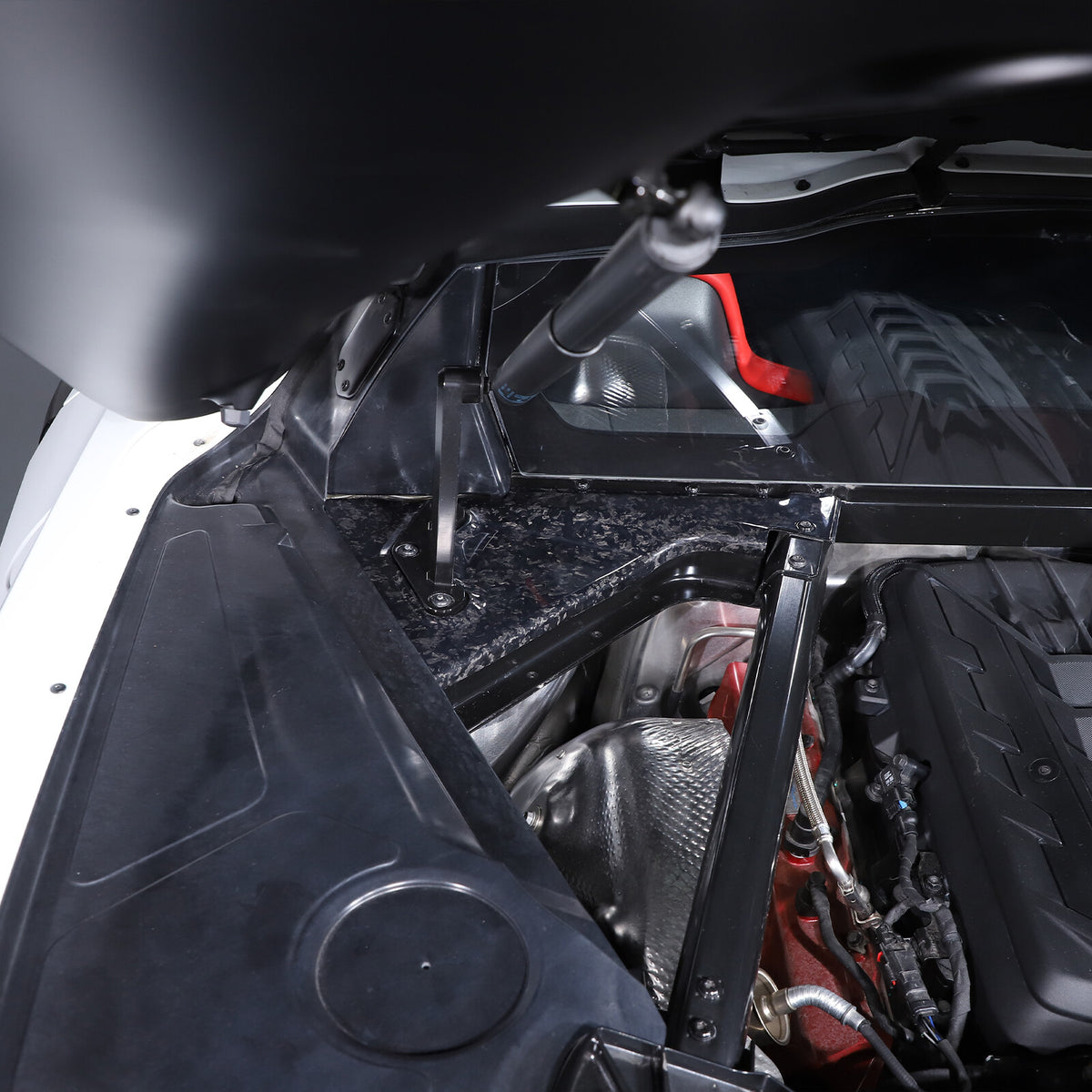 Forged Carbon fiber Front Hood Lift Support Corner Cover Trim For Corvette C8 5