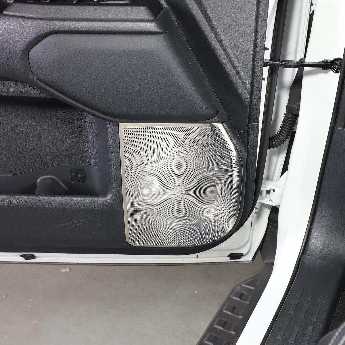 Silver Inner Door Speaker Tweeter Mesh Cover For Toyota Land Cruiser LC250 24+ 15