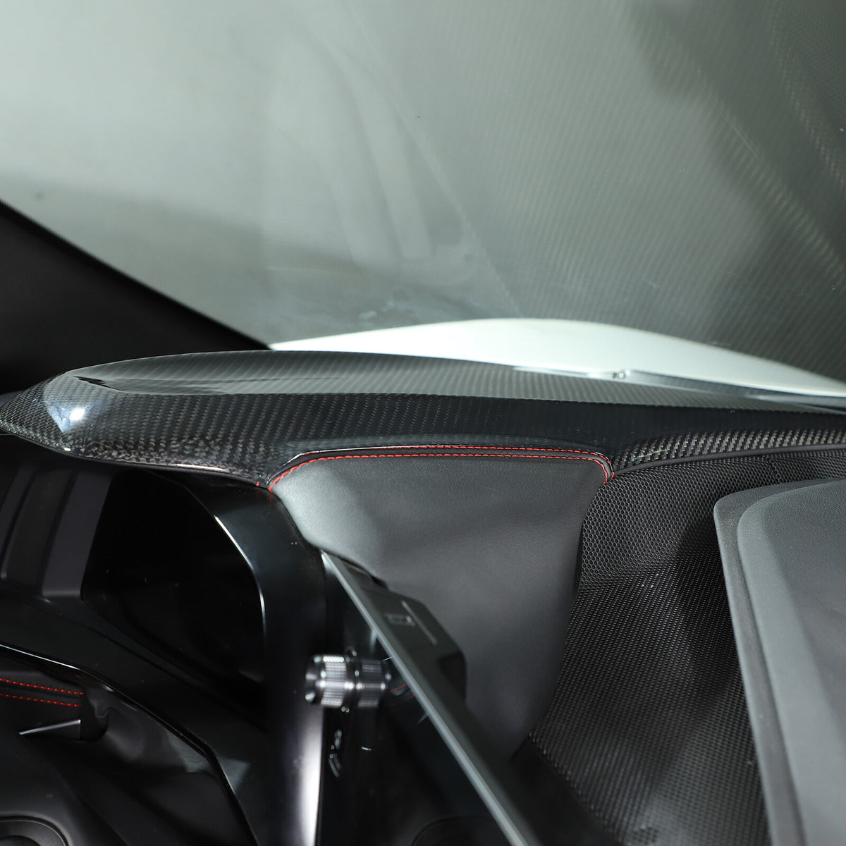Real Carbon Fiber Dashboard Instrument Upper Panel Cover for Corvette C8 2020-25 19
