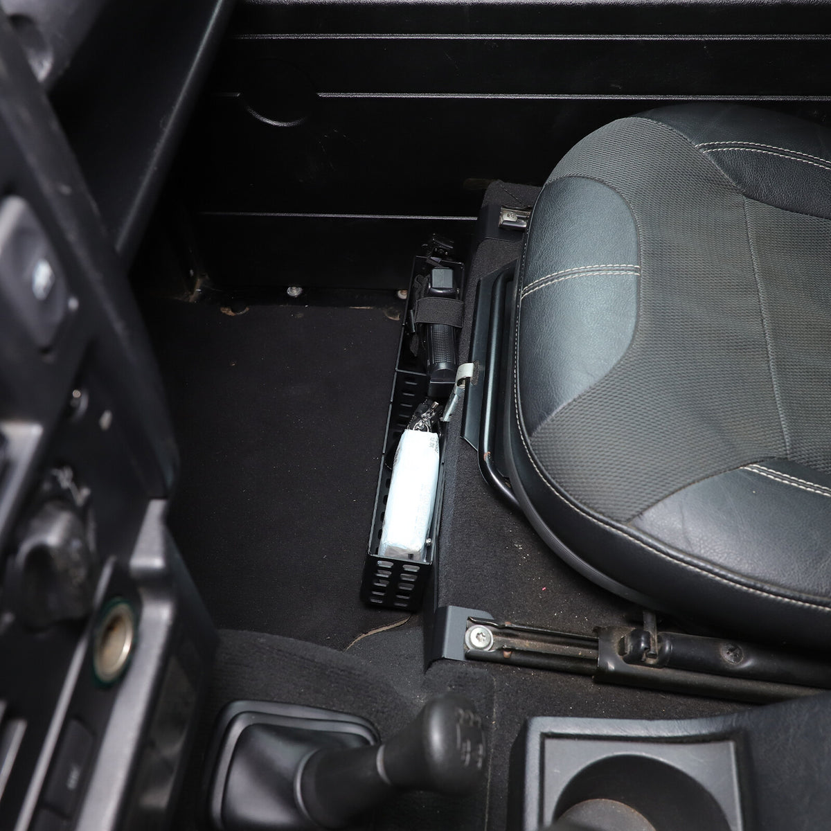 Aluminum Alloy Under Seat Storage Basket Tray For Land Rover Defender L316 04-18 16