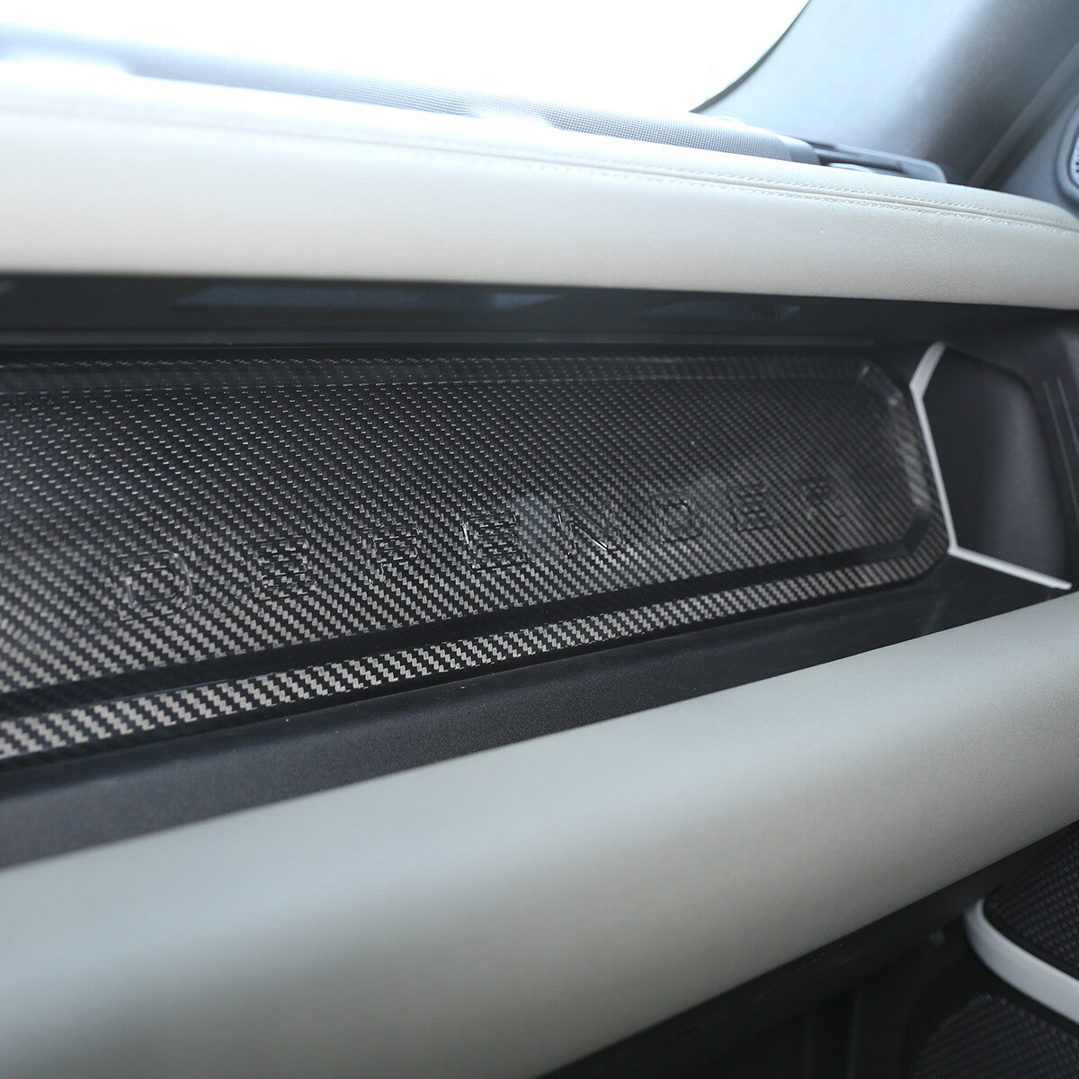 Real Dry Carbon Fiber Full Interior Trim Set For LR Defender 90 110 L663 20-23 95