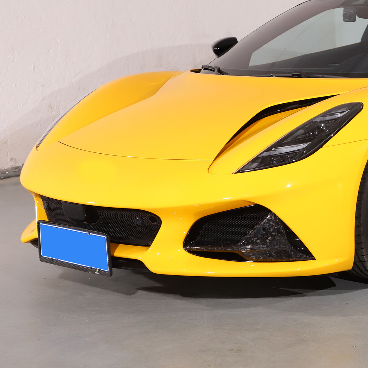 Forged Real Carbon Fiber Front bumper Grille camera Trim For Lotus EMIRA 2023-25 24
