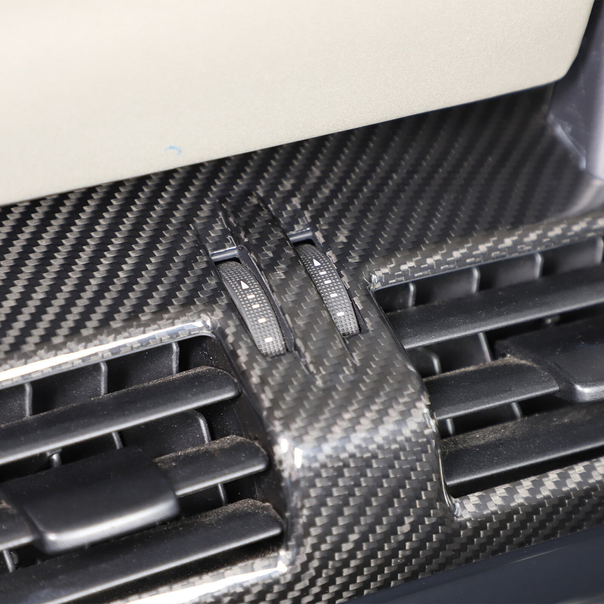 Real Carbon Fiber Rear Air Outlet Vent Panel Trim Cover For LR Defender 2020-24 13