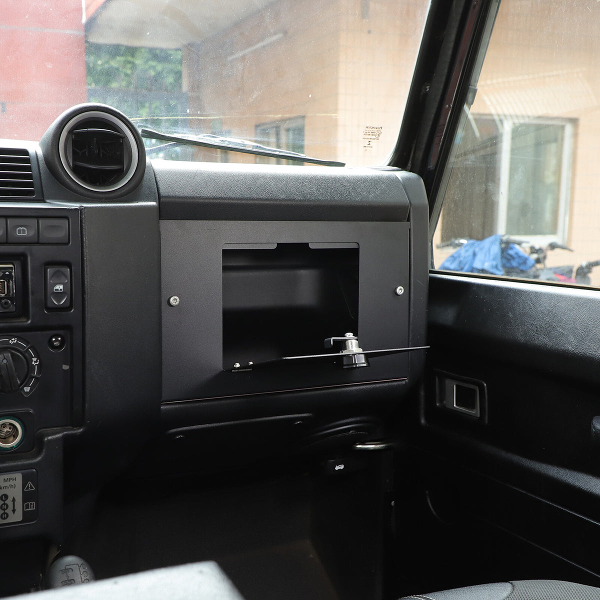 Passanger Side Vault Safe Box Cargo Storage Lock Box For LR Defender L316 04-18 6
