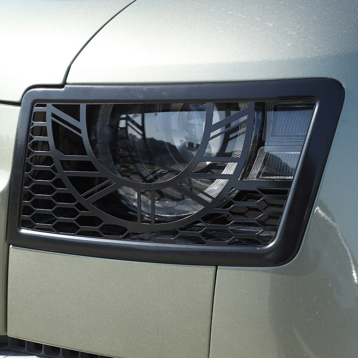 Black Metal Front Head Light Lamp Cover Trim For 2020-2022 Land Rover Defender 10
