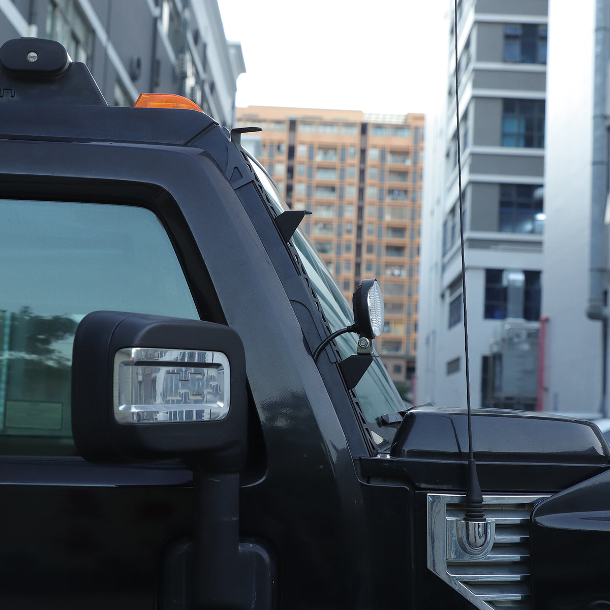 Carbon Steel A-Pillar LED Light Bar Mount Bracket For Hummer H2 2003-2009 3
