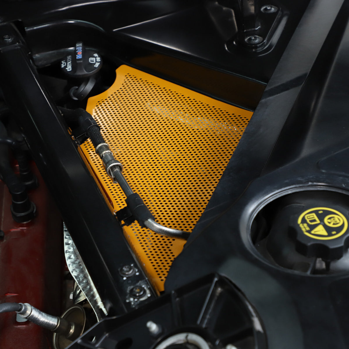 Yellow Steel Engine Hood Compartment Panel Trim Cover For Corvette C8 Z06 20-26 9