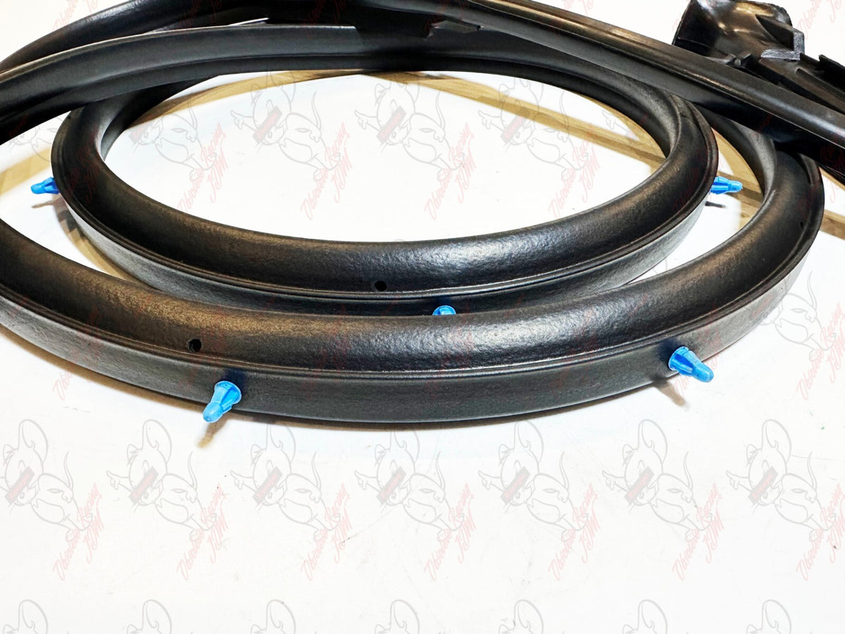 Nissan 180SX 240SX Silvia S13 Genuine Door Weatherstrip Right & Left Seals Set 13