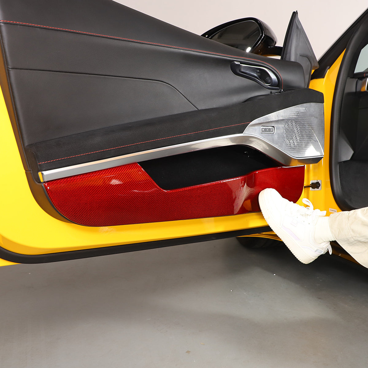 Red Real Carbon Fiber Interior Exterior Conosle Trim Cover For Lotus EMIRA 21-25 204