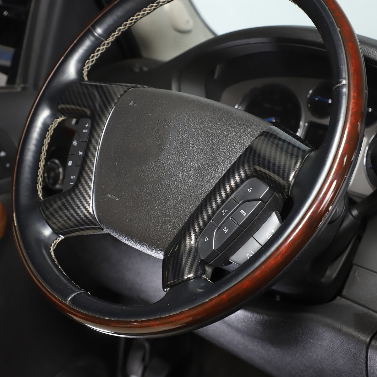 Real Dry Carbon Fiber Steering Wheel Side Button Trim For Hummer H2 2003-2007 20