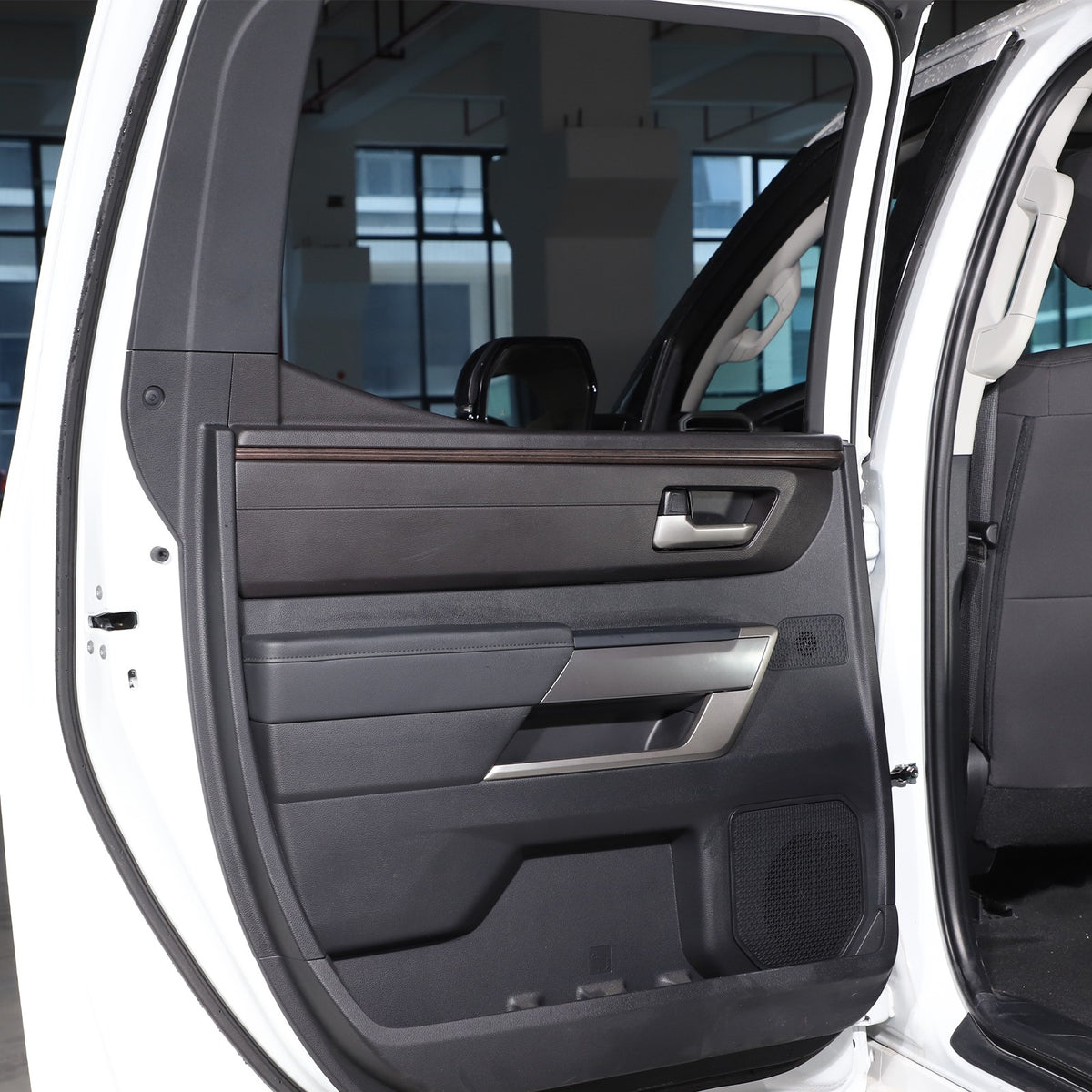 Wood Grain ABS Inner Upper Door Panel Trim For Toyota Tundra CrewMax Cab 2022+ 14