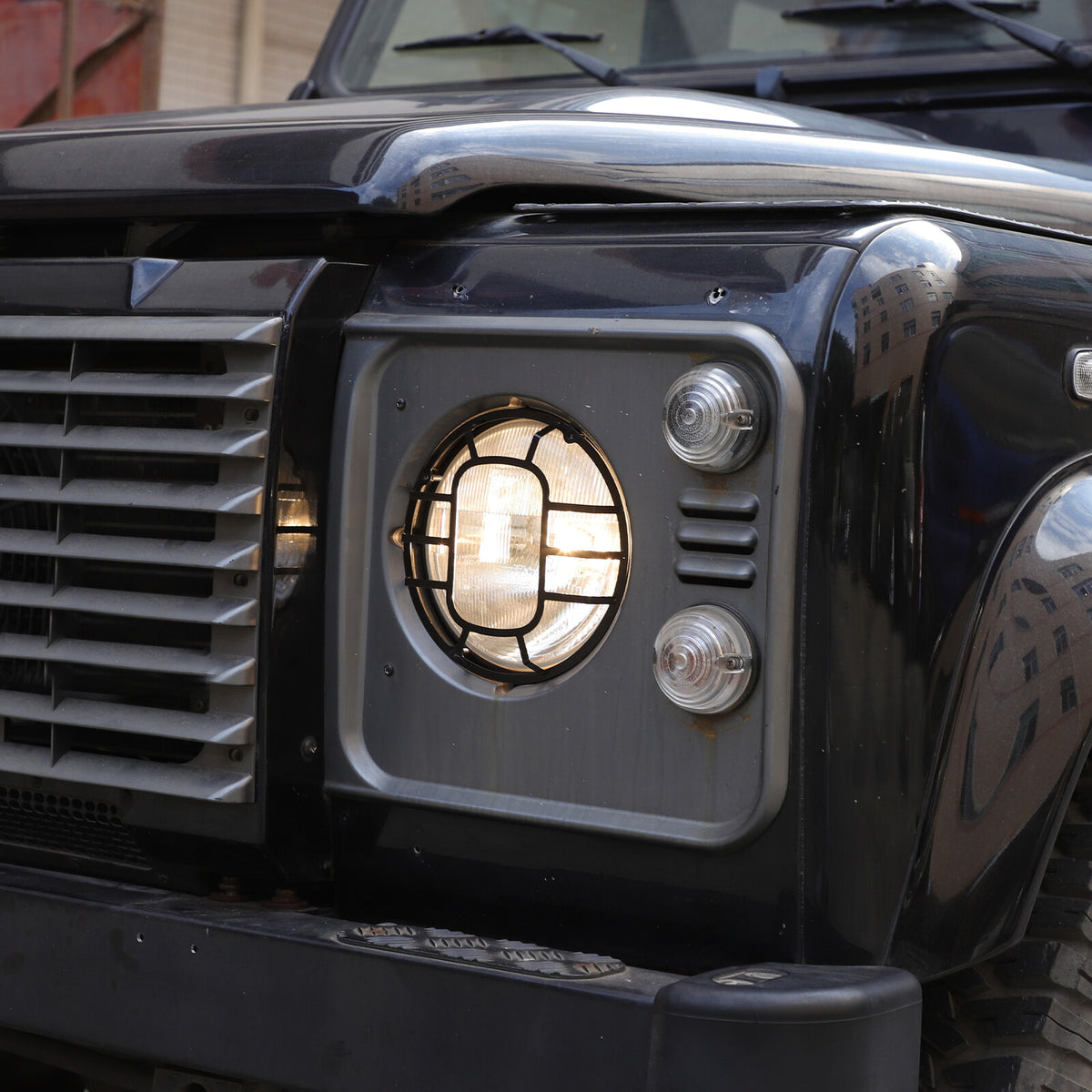 Front Lamp Headlight Cover Guard Net Trim For Land Rover Defender L316 2004-19 10