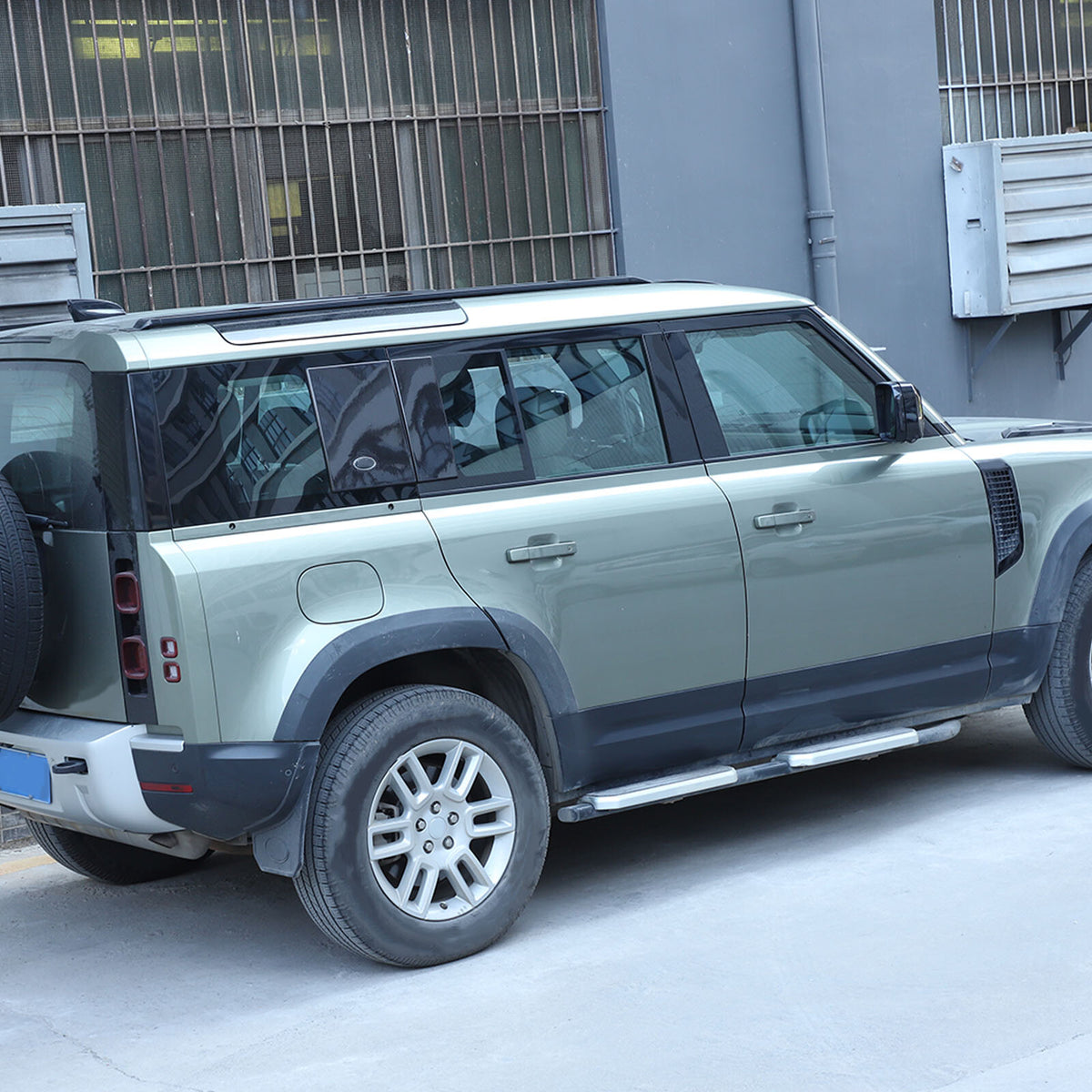 ABS Carbon fiber Rear Side Window Cover Panel Trim For LAND ROVER DEFENDER 20-24 6