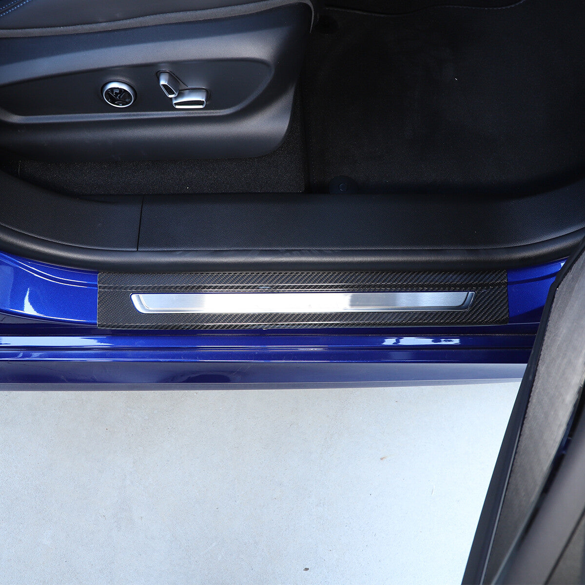 Real Carbon Fiber Scuff Plate Door Sill Cover Protector For Maserati Grecale 22+ 8