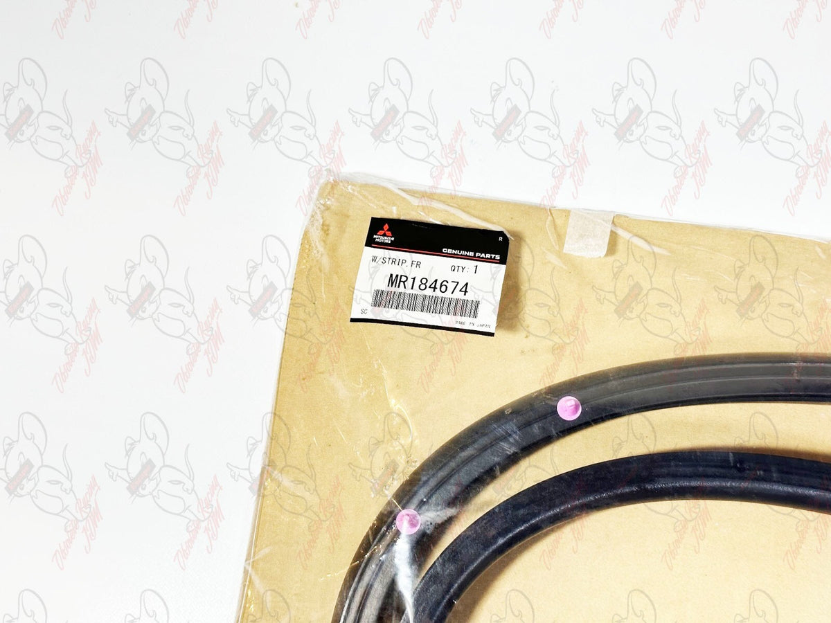 MITSUBISHI Genuine Lancer EVO5 EVO6 CP9A Front Door Weatherstrip RH & LH Set 13