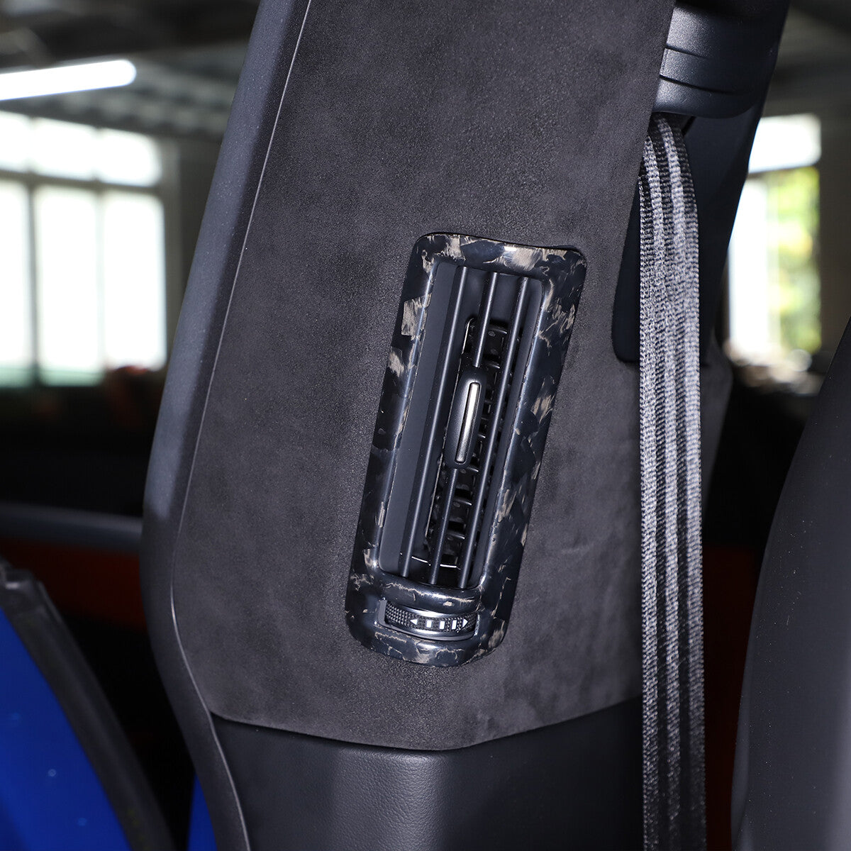 Forged Carbon B Pillar Vent Air Outlet Frame Trim For Lamborghini URUS 2018-23 11