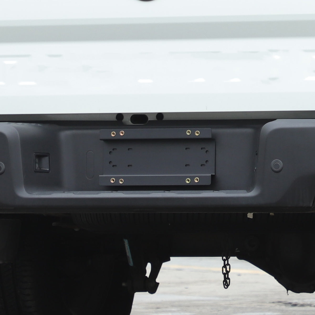 Carbon Steel Front License Plate Frame Trim For Nissan Frontier 22+ (US Version) 10