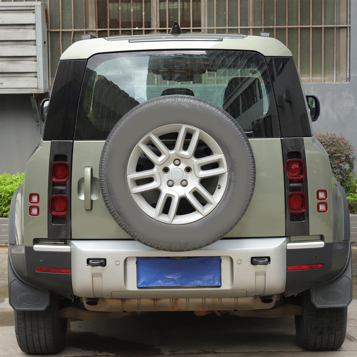 Real Carbon Fiber Rear Tail Light Panel Trim For Land Rover Defender L663 20-25 15