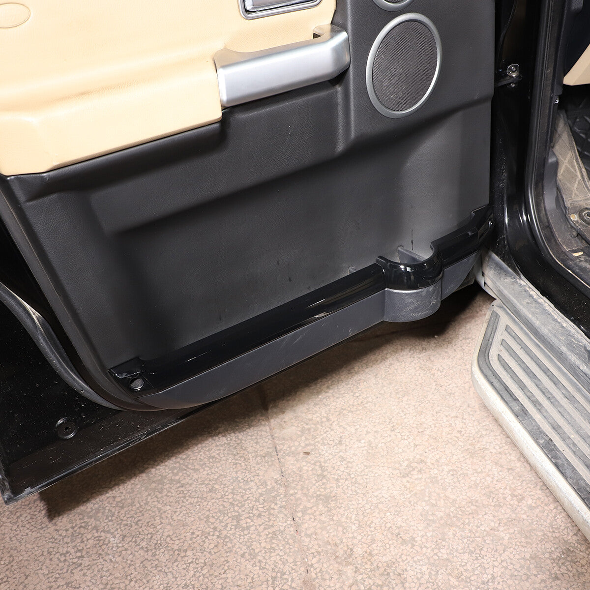 ABS Black Inner Door Panel Decor Cover Trim For Land Rover Discovery 3 2004-2009 6