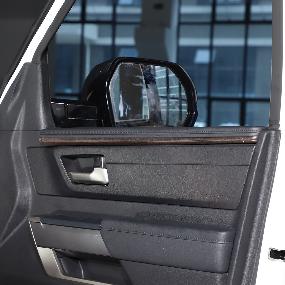 Wood Grain ABS Inner Upper Door Panel Trim For Toyota Tundra CrewMax Cab 2022+ 12