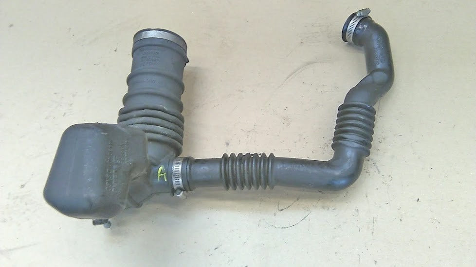 Toyota OEM AIR CLEANER Case & HOSE Assy set For 86 Scion Genuine 4