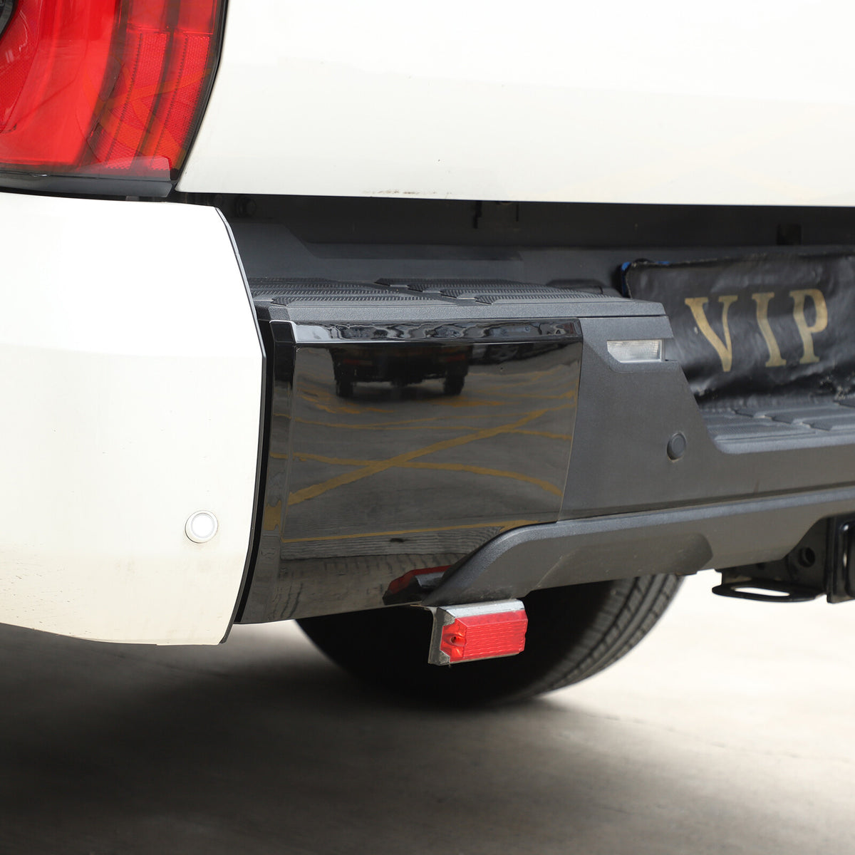 Glossy Piano Black ABS Rear Bumper Panel Trim Cover For Toyota Tundra 2022+ 9