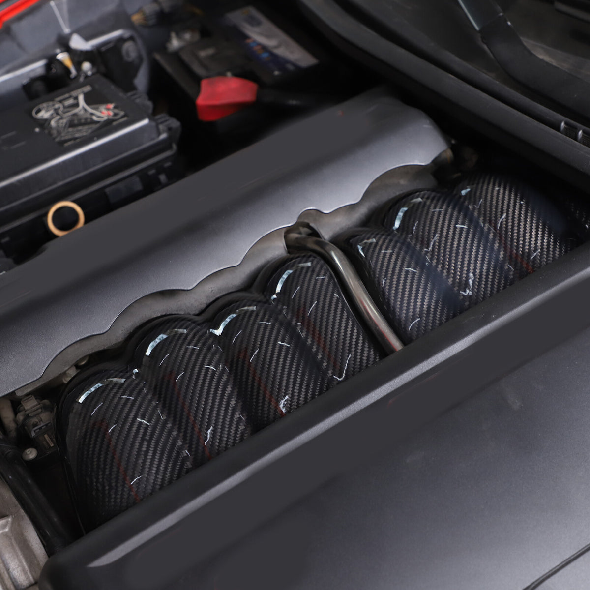 2Pcs Real Dry Carbon Fiber Intake Manifold Cover Engine For Corvette C6 2005-13 8