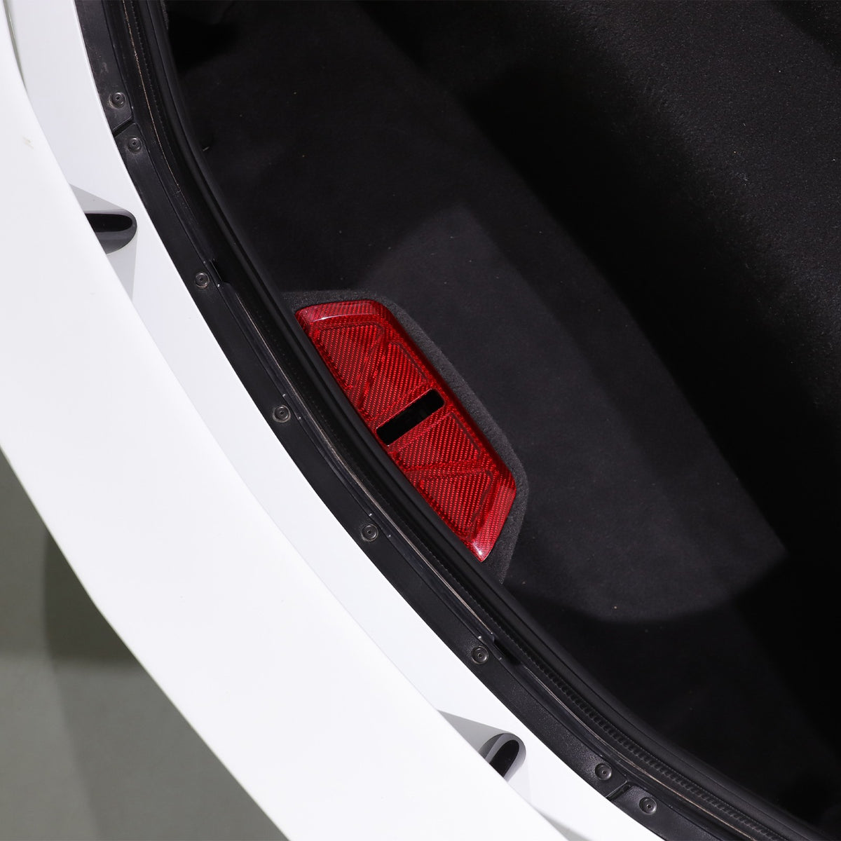 Red Real Carbon Fiber Trunk Latch Base Cover Trim For Corvette C8 2020+ 1