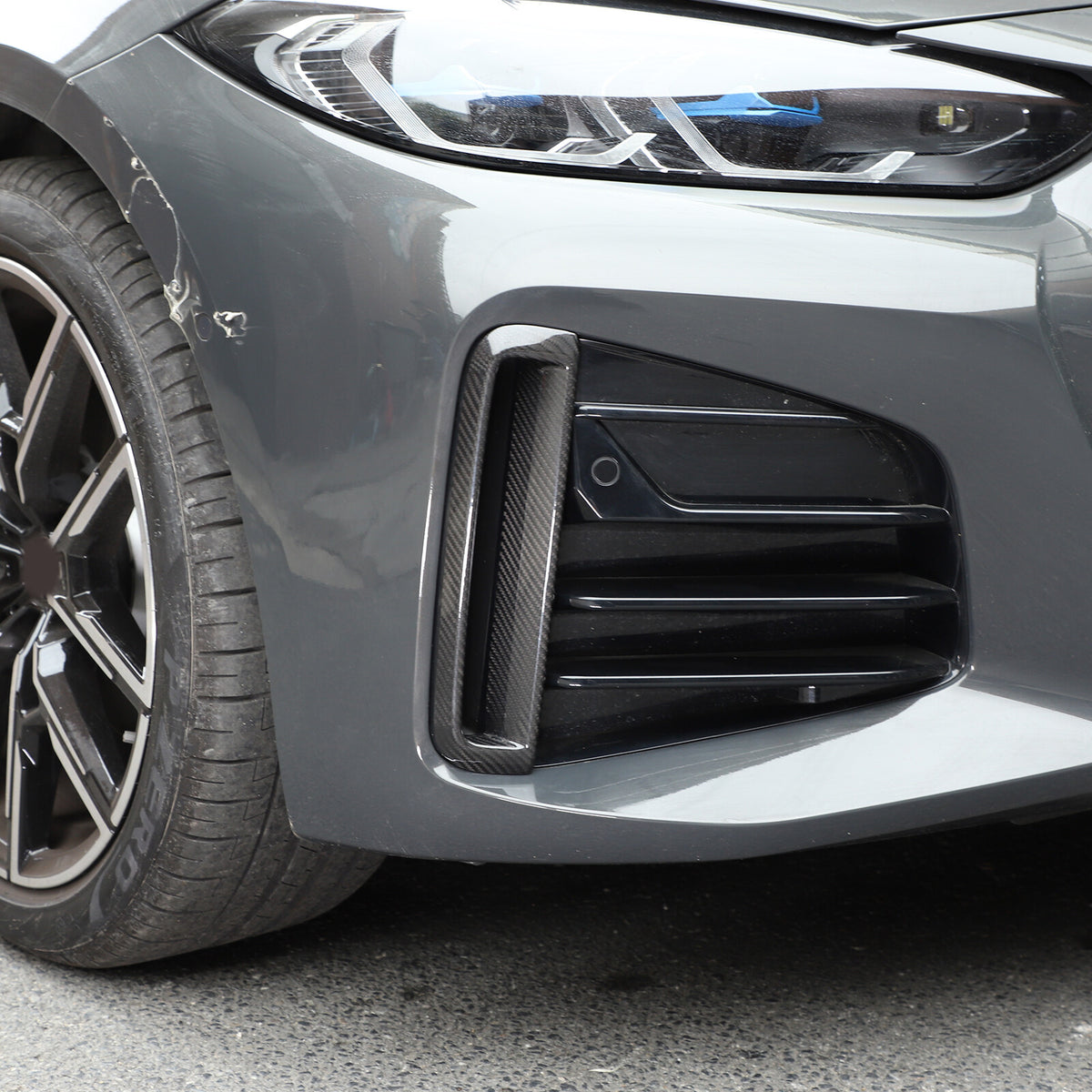Real Carbon Fiber Front Fog Light Decor Cover Trim For BMW 4 series G26 2022-25 12