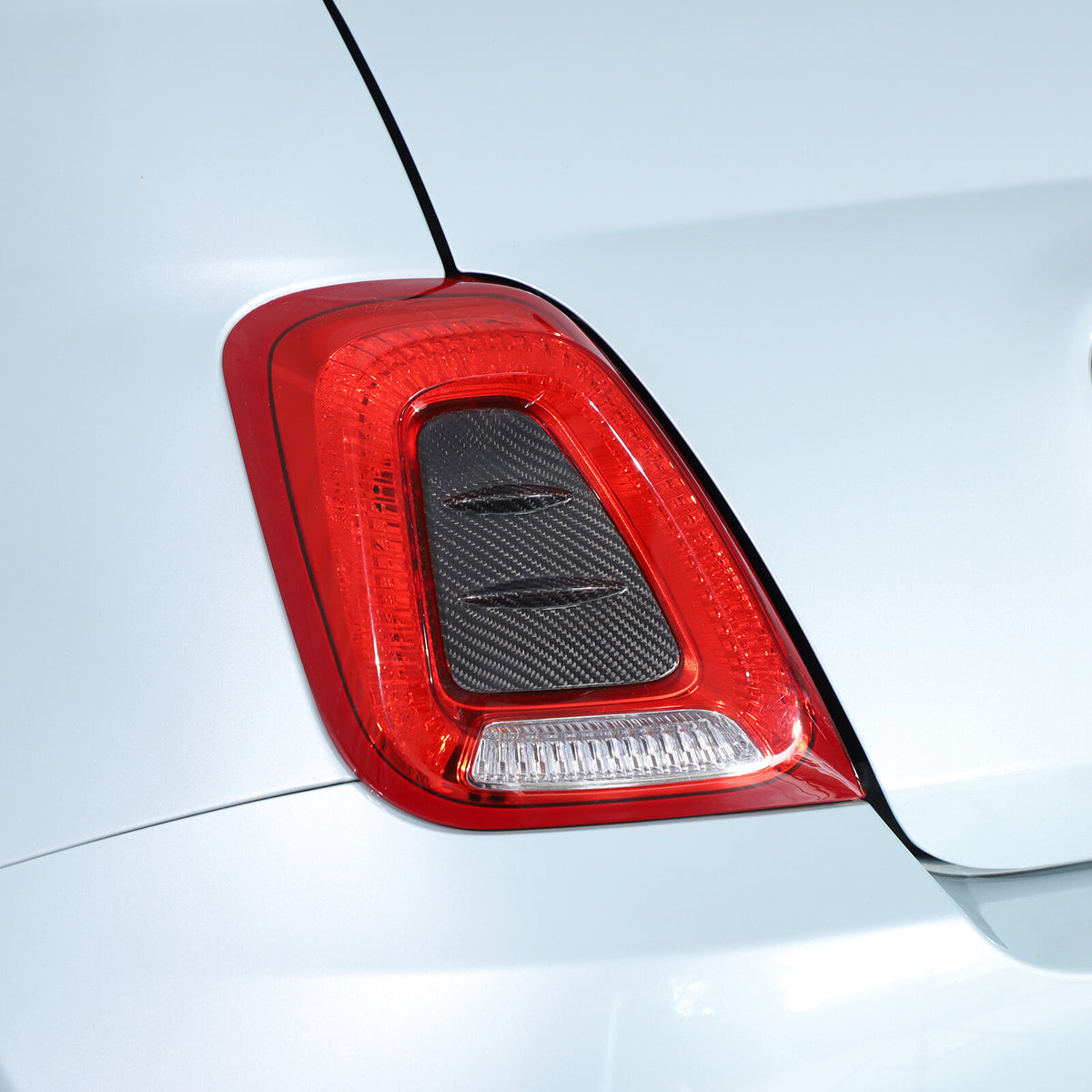 Real Carbon Fiber Rear Taillight Panel Trim For Fiat 500 Abarth 595 695 2016+ 18