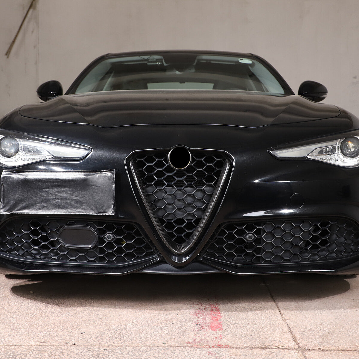 Real Carbon Fiber V-Shape Grille Cover Trim For Alfa Romeo Giulia 2017-2021 6