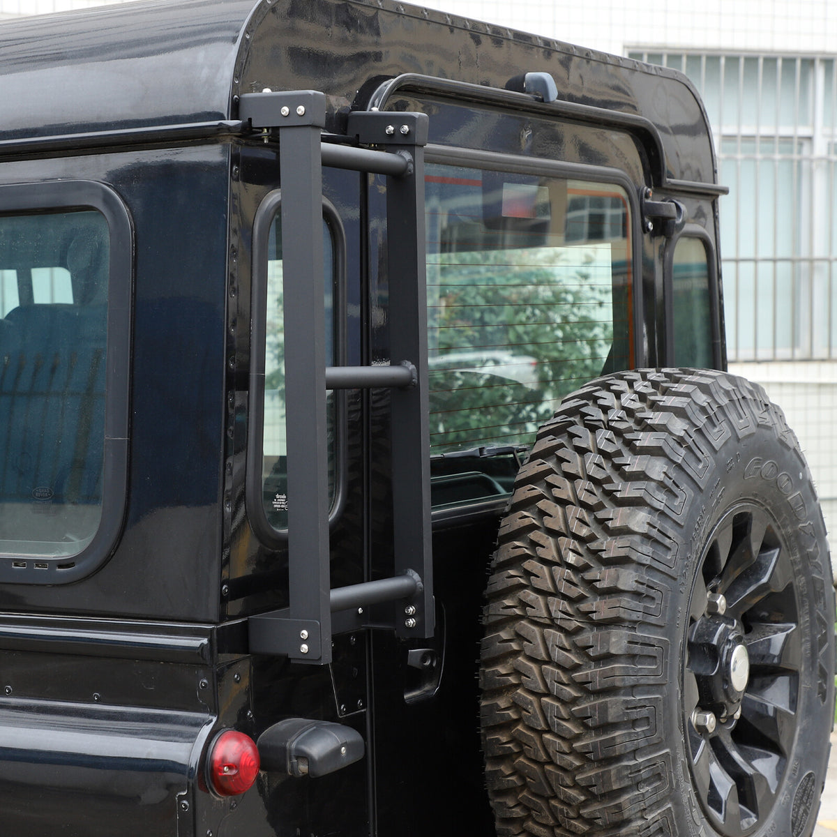 Black Alloy Back Tail Door Roof Ladder Climb For LR Defender 90 110 130 04-18 US 8