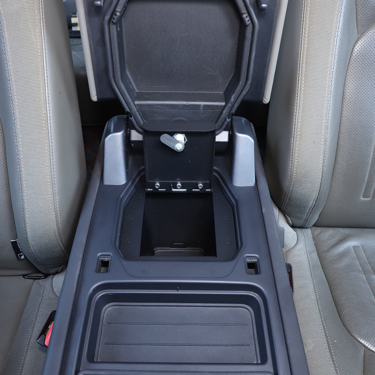 Center Console Safe GUN Storage Lock Box W/ TRAY For LR Defender L663 2020-24 4