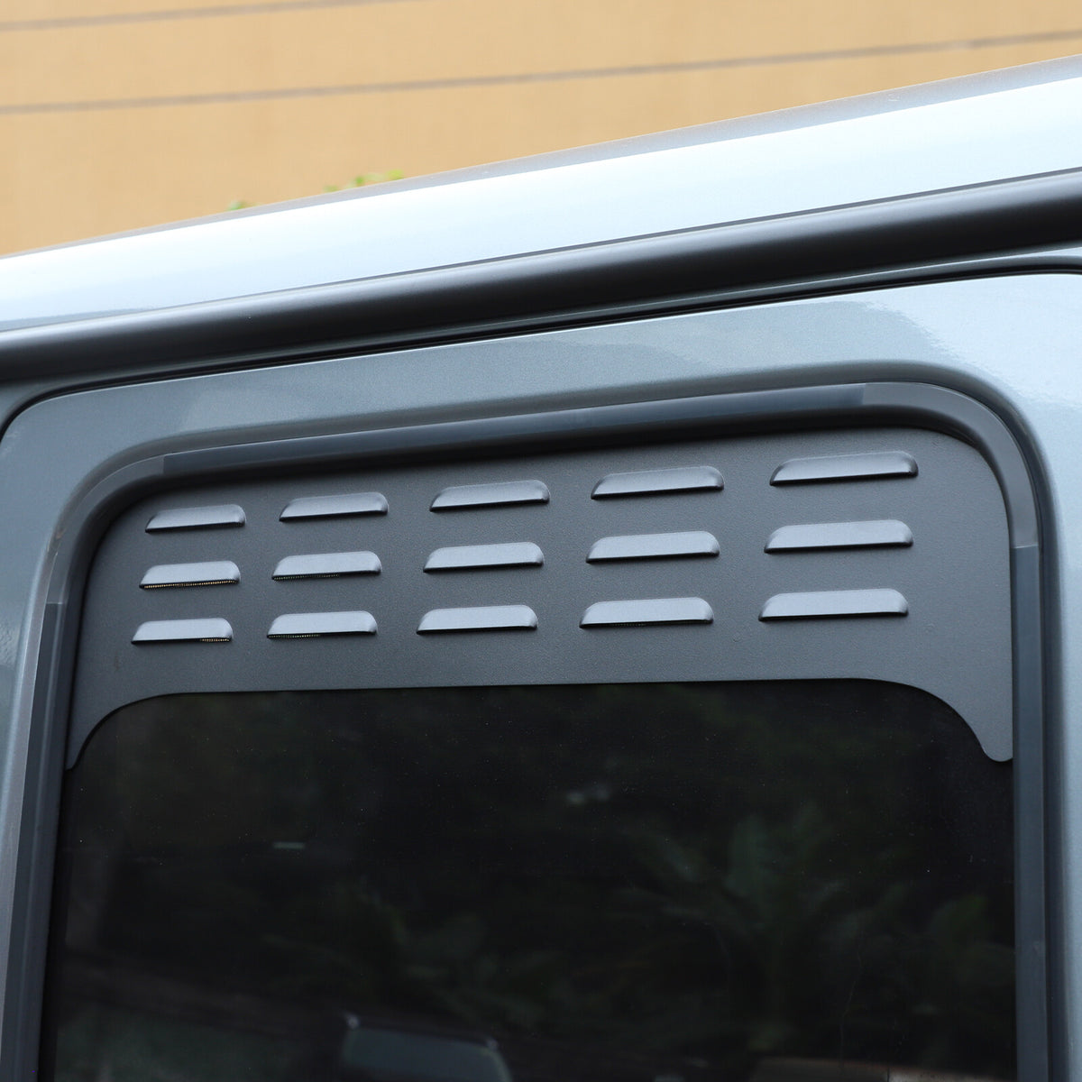 Black Aluminium Alloy Rear Door Window Air Vents Screens For Benz G-class 19-23 9