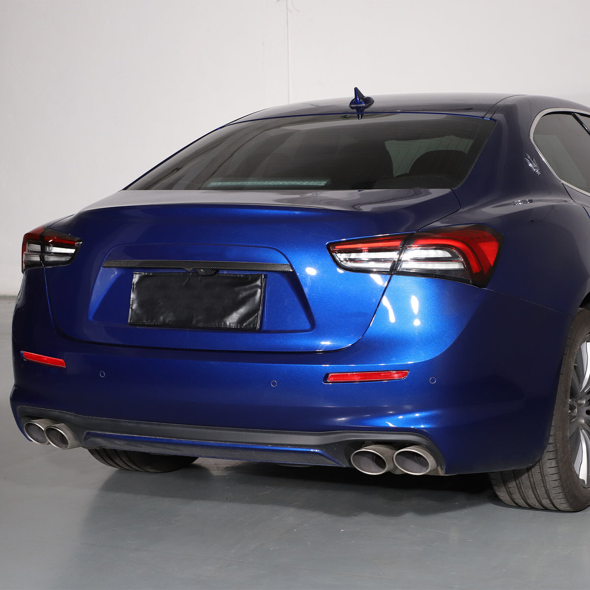 Carbon Fiber Rear Tailgate Trunk Lid Sill Cover Trim For Maserati Ghibli 2014-19 10