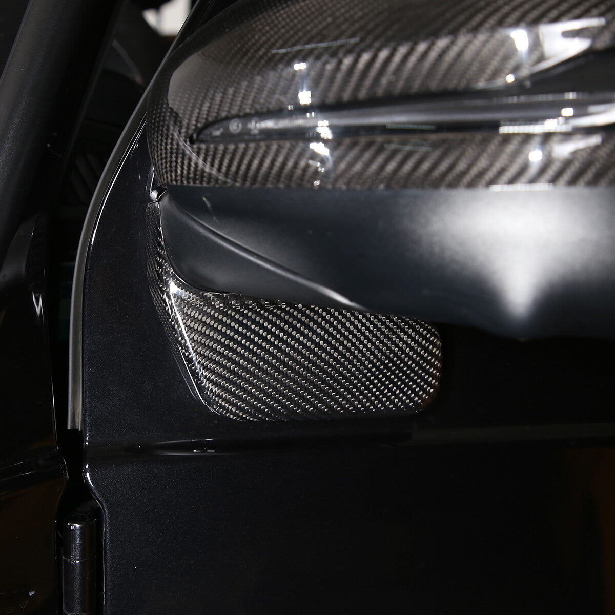 Carbon Fiber rearview mirror base cover trim decor For Benz G-Class W463 19-20 5