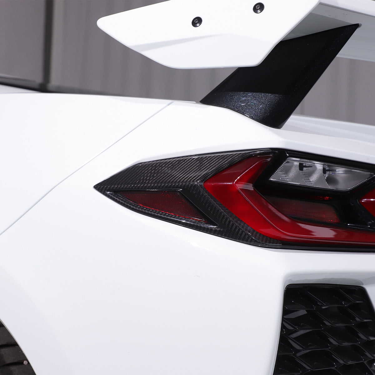 Real Carbon Fiber Rear Taillight Side Trim Cover for Corvette C8 2020+ US 17