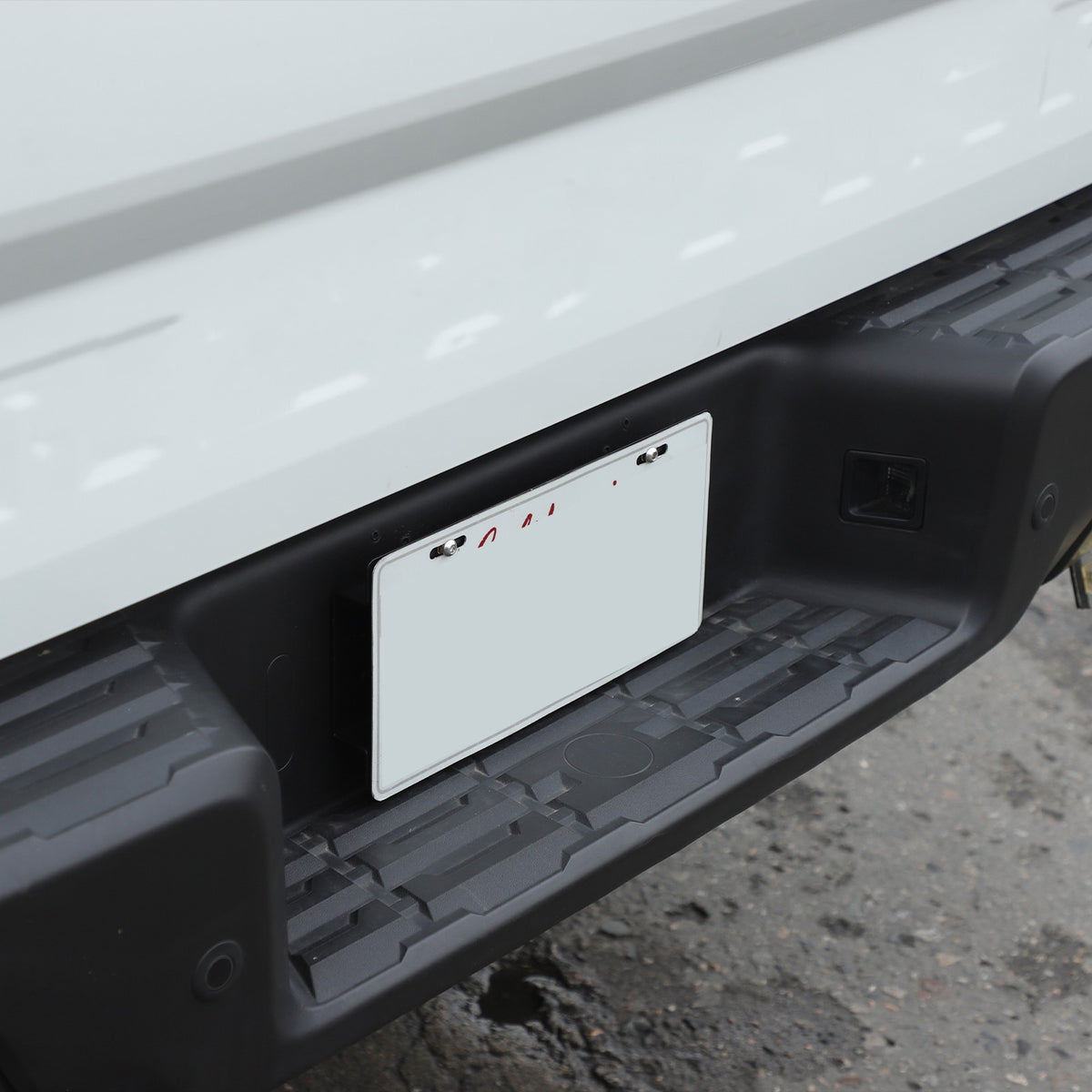 Carbon Steel Front License Plate Frame Trim For Nissan Frontier 22+ (US Version) 13