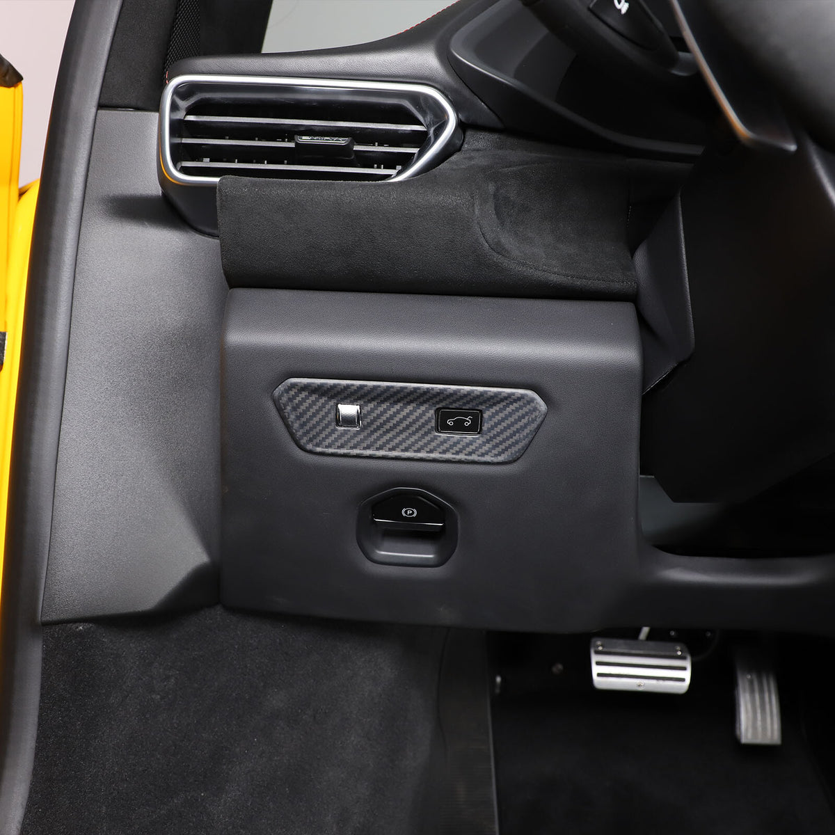 Matte Real Carbon Rear Door Tailgate Switch Cover Trim For Lotus EMIRA 2021-2025 12