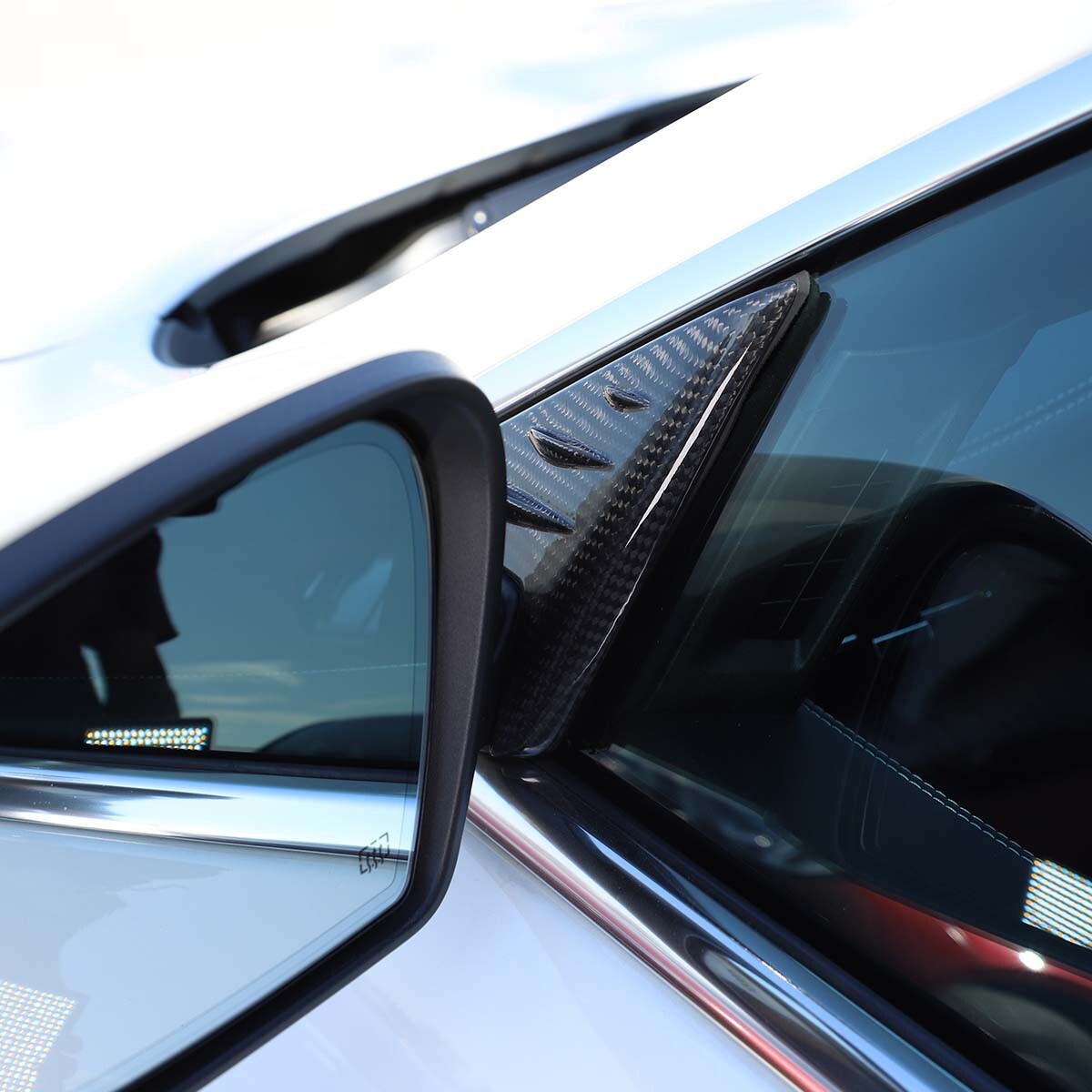 For Maserati Ghibli Quattroporte 2014+Carbon Fiber Door A-Pillar Triangular Trim 4