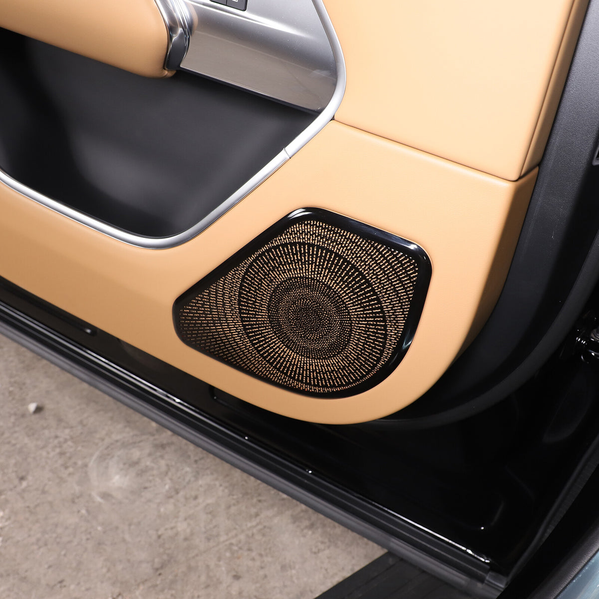 6PCS Black Stainless Door Speaker Trim Cover For LR Range Rover Vogue 2023 10