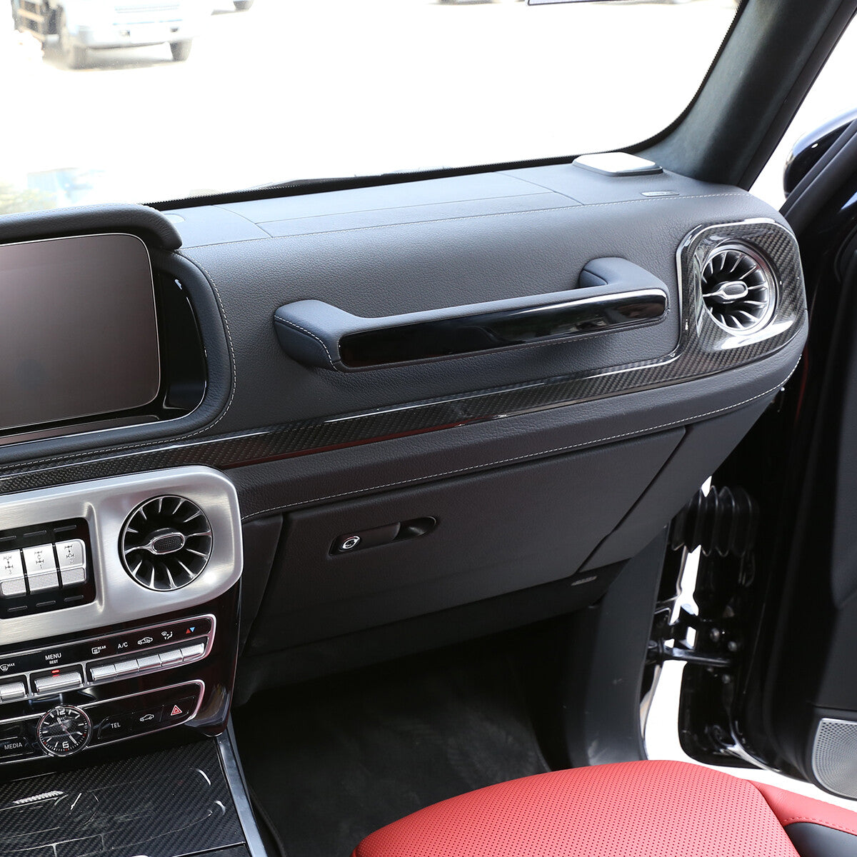 For Benz G500 G550 G63 2019-20 Real Carbon Fiber Dashboard Center Console Cover 3