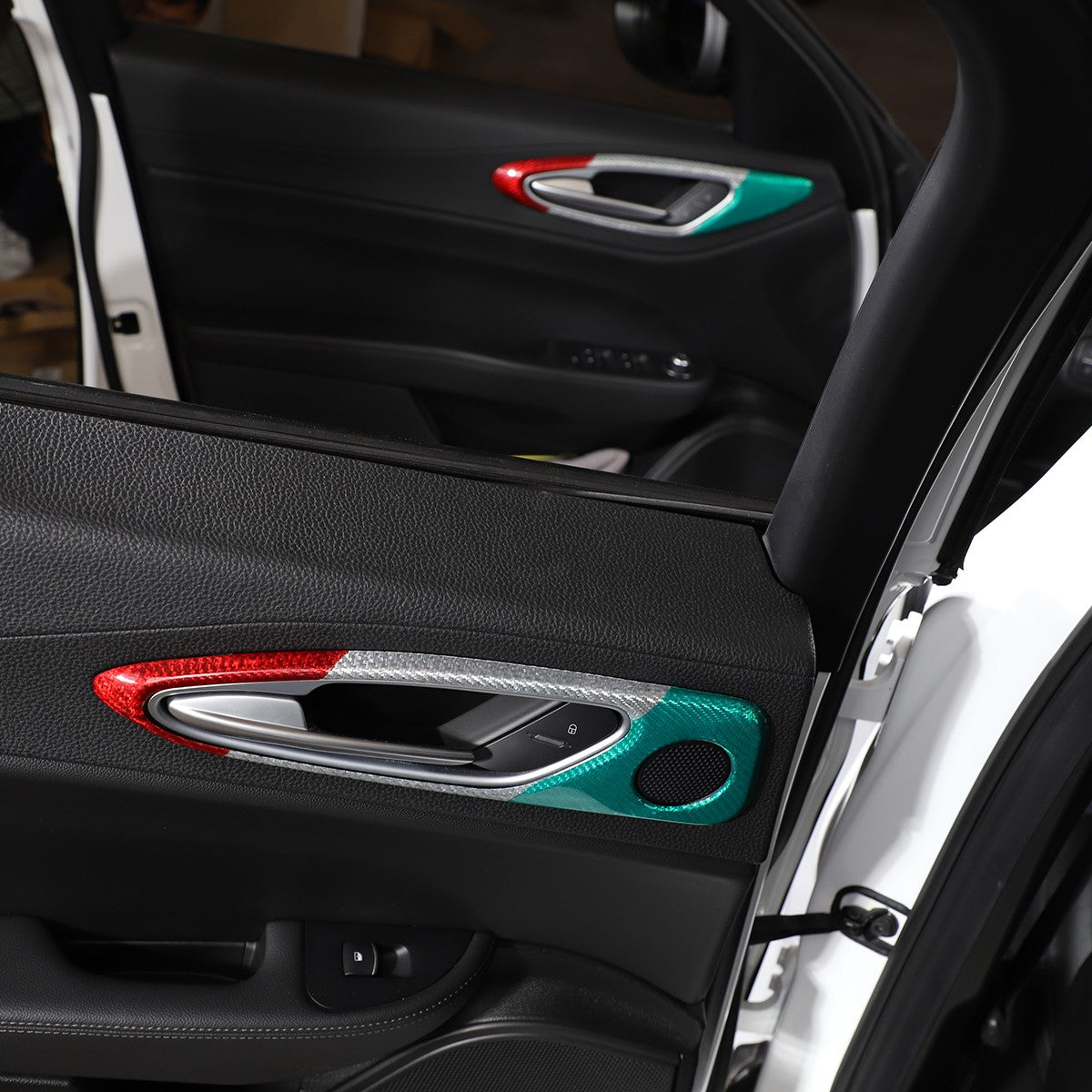 Tri-Color Real Carbon Fiber Inner Door Handle Trim For Alfa Romeo Giulia 2017-20 6